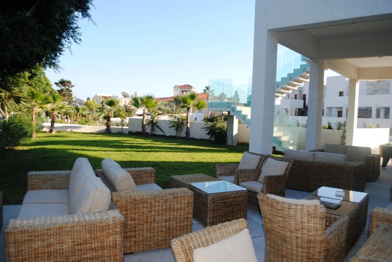 Gold Lagoon Kosher Hotel Paphos Exteriér fotografie